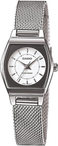 Casio Analog Women's Watch LTP-1364D-7ADF