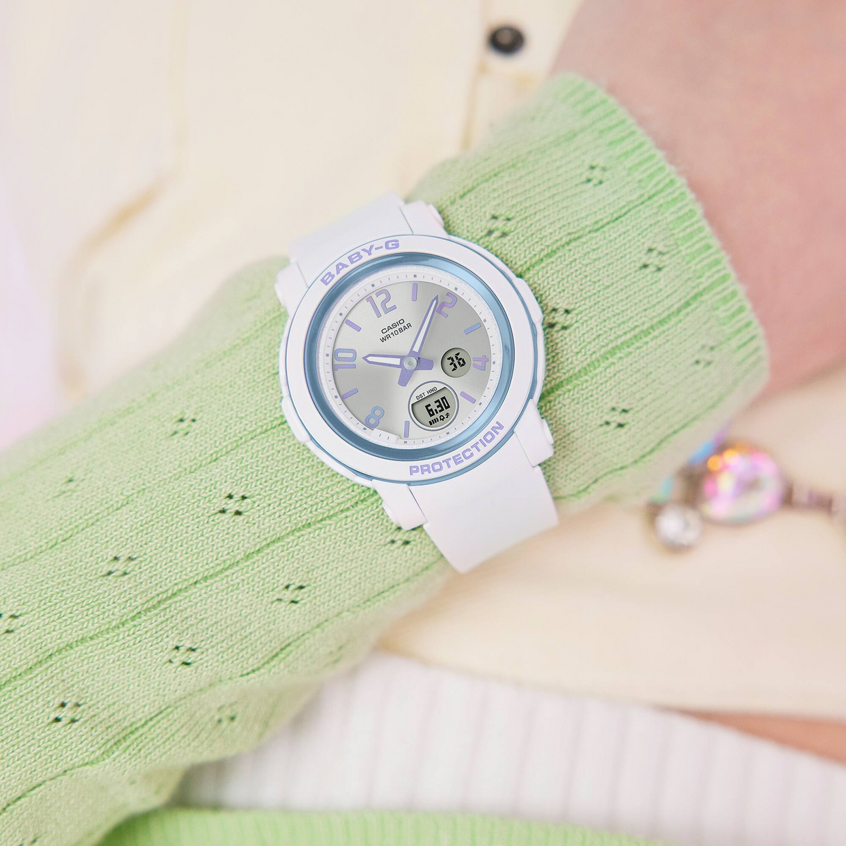 Casio Baby-G BGA-290DR-7ADR Analog-Digital Ladies Watch, White