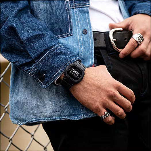 G-Shock Casual Men's Watch DW-5600BB-1DR