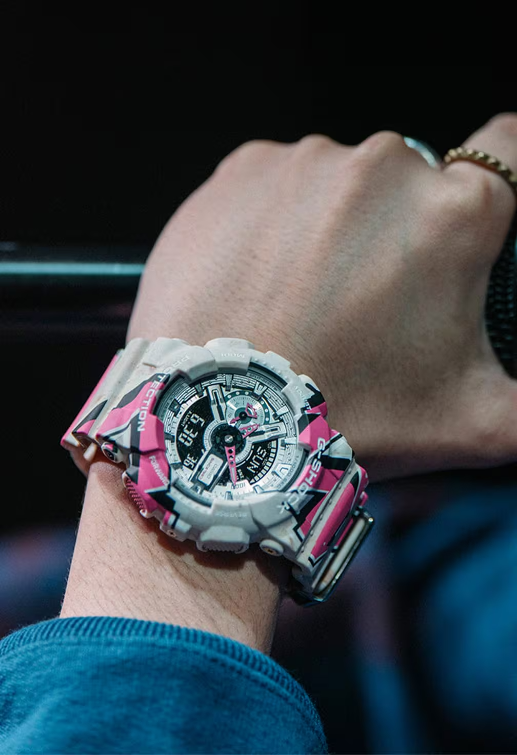 Casio G-Shock GA-110SS-1ADR Analog-Digital Men's Watch