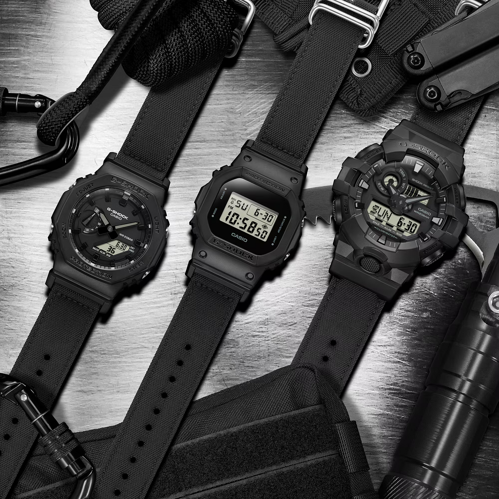 Casio G-Shock GA-700BCE-1ADR Analog-Digital Black Men's Watch