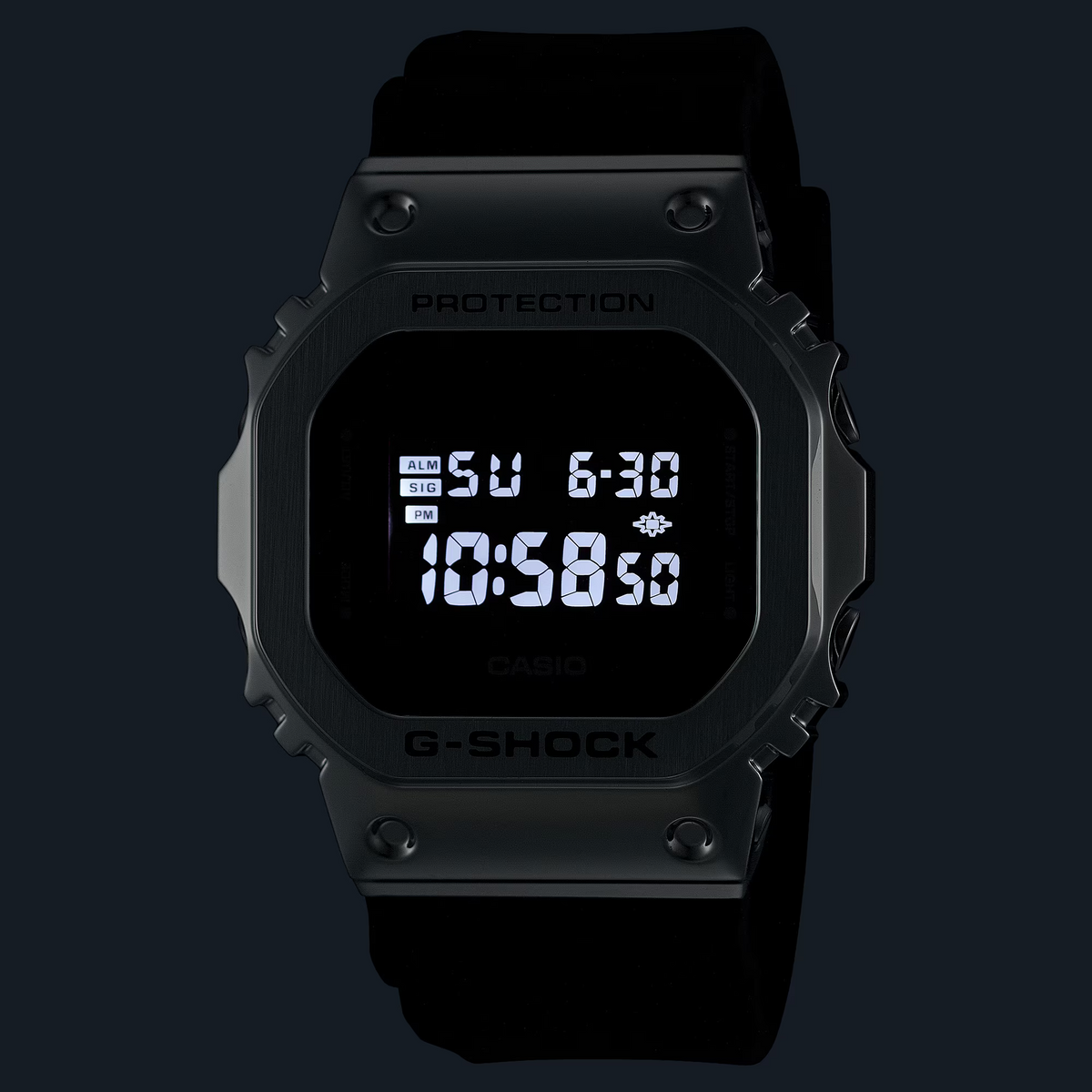 G-Shock Men Metal Watch GM-5600U-1DR