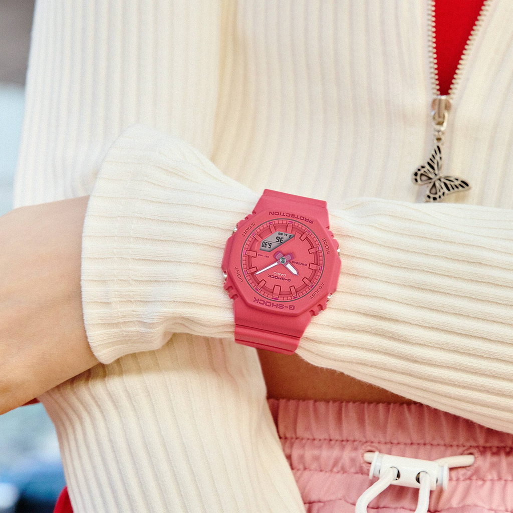 Casio G-Shock GMA-P2100-4ADR Analog-Digital Women's Watch