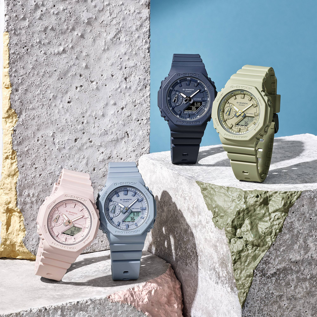 Casio G-Shock GMA-S2100BA-4ADR Analog-Digital Women's Watch