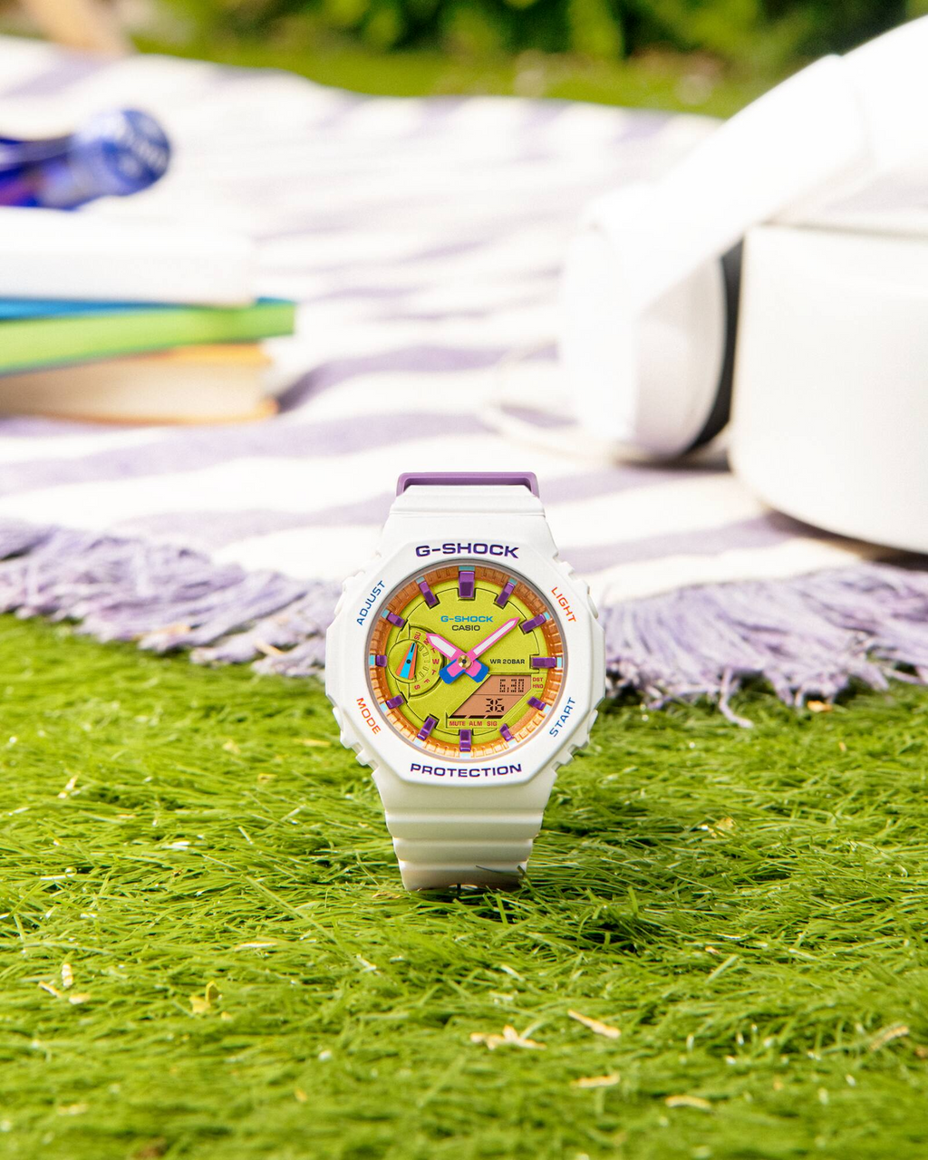 Casio G-Shock GMA-S2100BS-7ADR Analog-Digital Women's Watch White